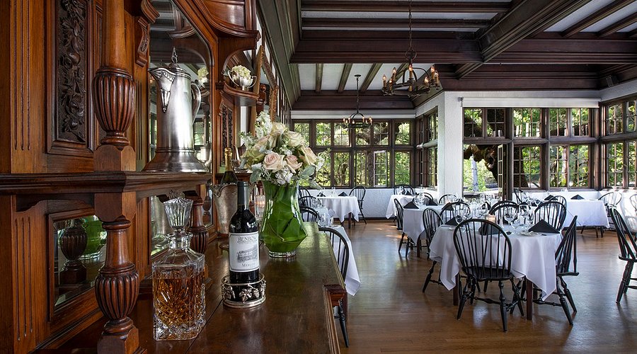 benbow inn restaurant menu: A Comprehensive Guide to Dining at the Historic Jewel