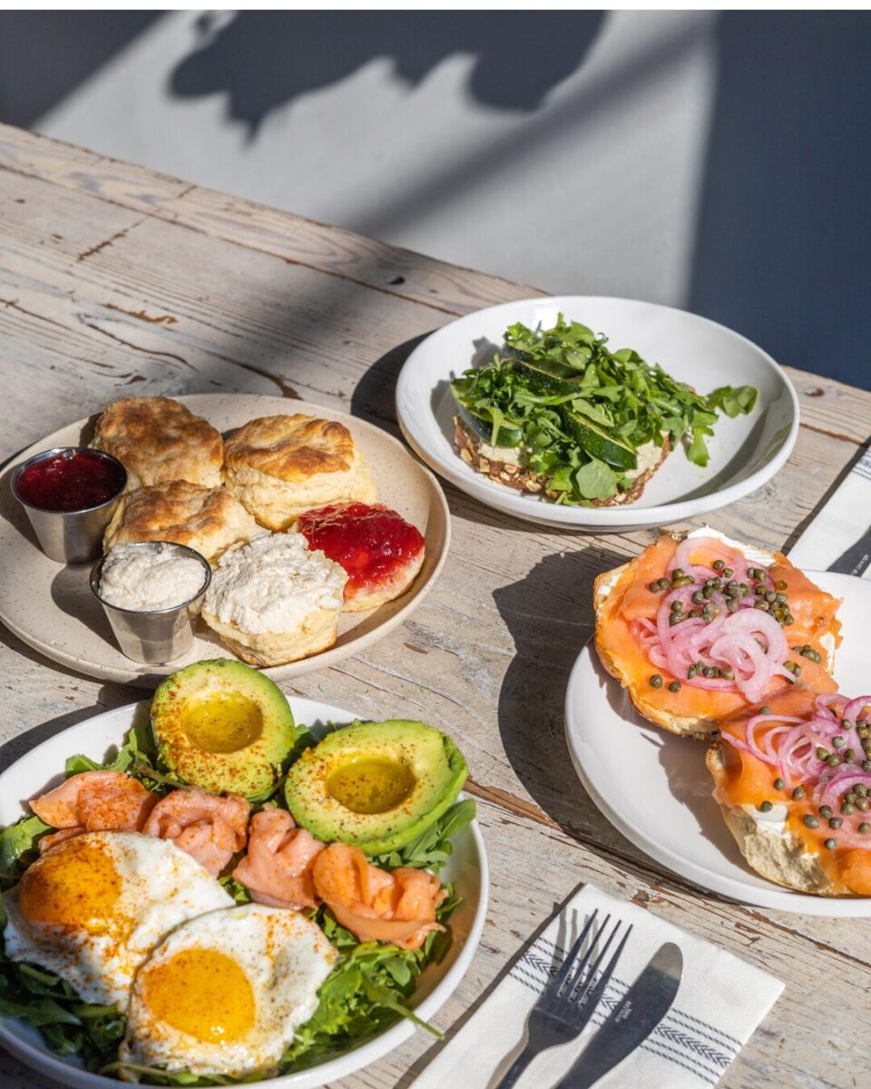 coffee cup restaurant menu: The Definitive Guide to All-Day Cafe Menu Engineering and Offerings