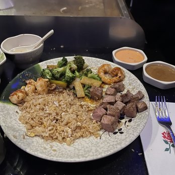Mikado Japanese Restaurant Piqua Menu—A Comprehensive Guide to Sushi, Hibachi, and Bento Box Options