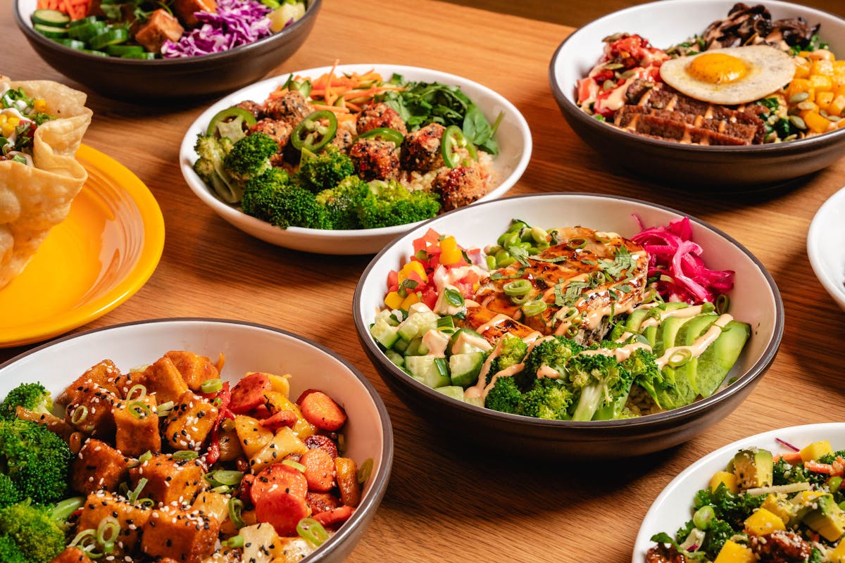 veggie grill restaurant menu: An Expert Deep Dive into Vegan Offerings, Pricing, and Must-Try Dishes