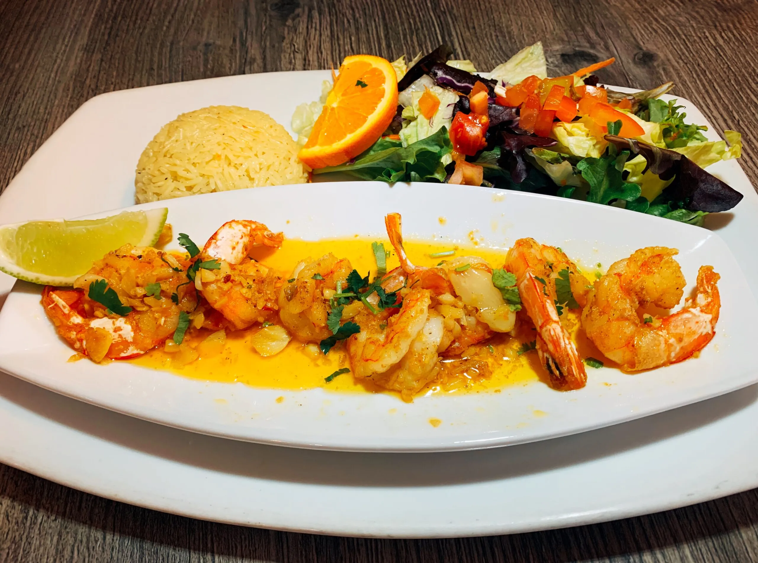 Camarones Al Mojo de Ajo, garlic butter shrimp on the tlaquepaque restaurant menu